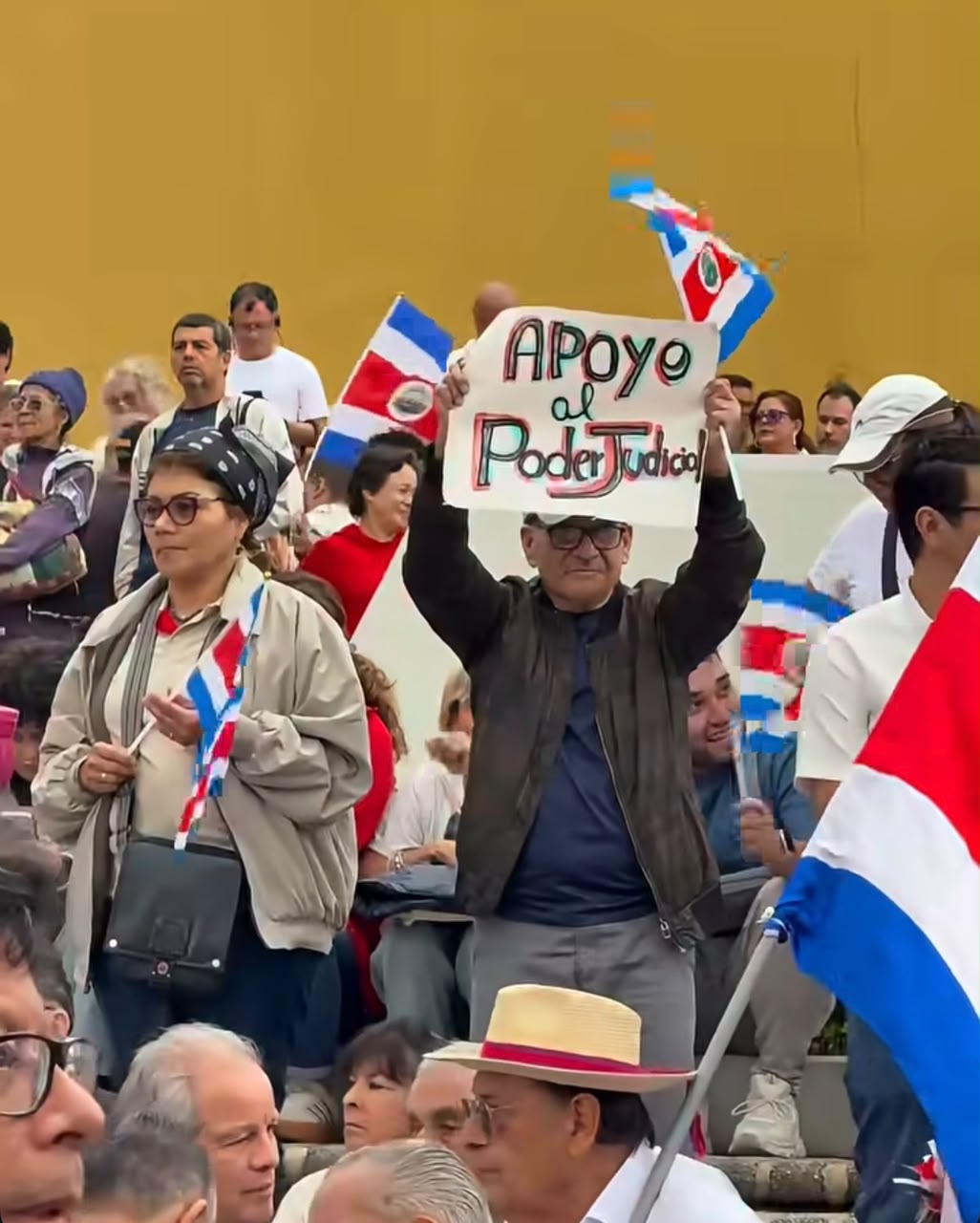 Convocatoria en defensa por la independencia judicial