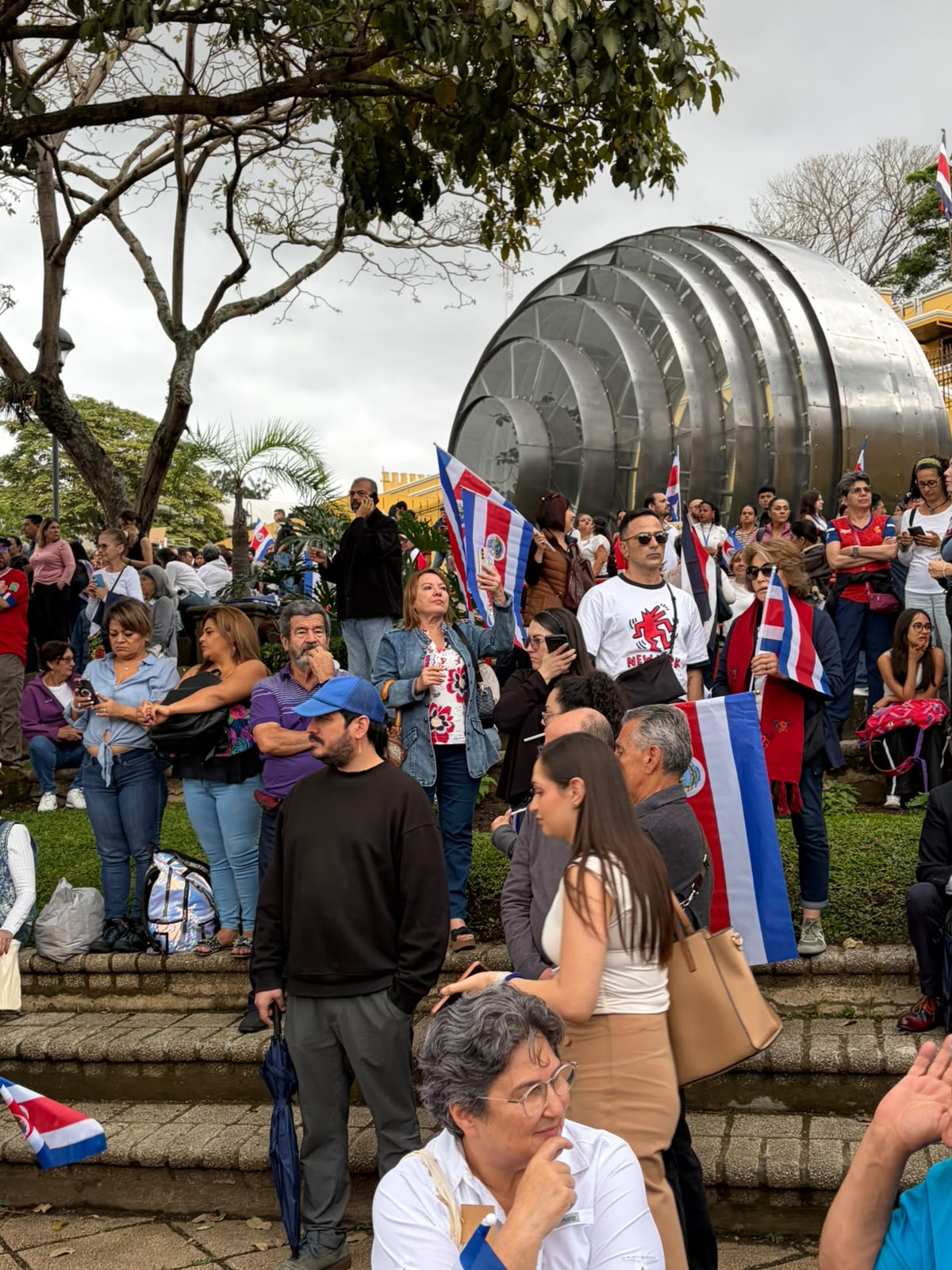 Convocatoria en defensa por la independencia judicial