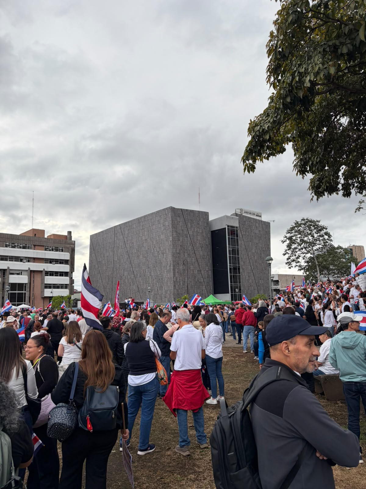 Convocatoria en defensa por la independencia judicial