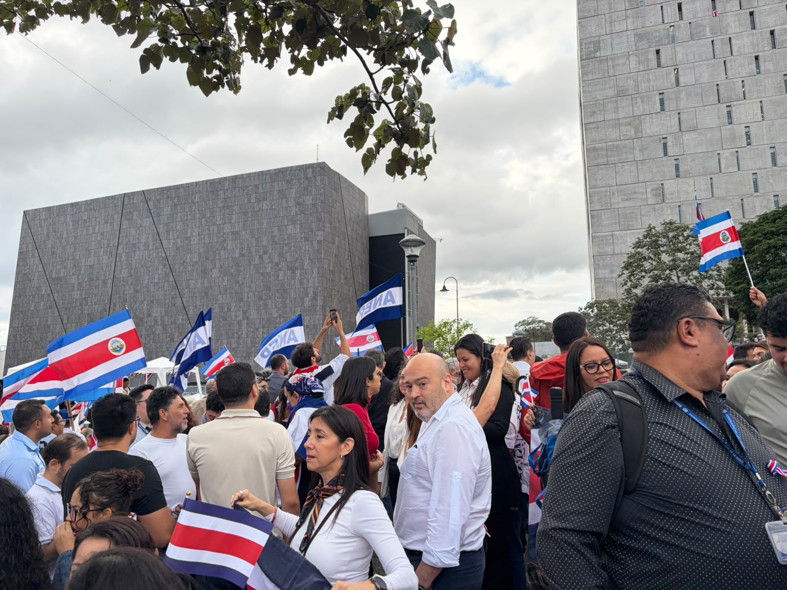 Convocatoria en defensa por la independencia judicial